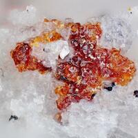 Holtstamite & Henritermierite
