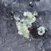 Russellite & Preisingerite