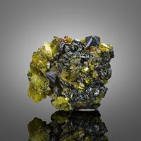 Magnetite With Clinochlore & Vesuvianite