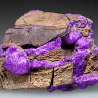 Sugilite & Manganese
