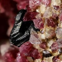 Fergusonite-(Y) & Tourmaline