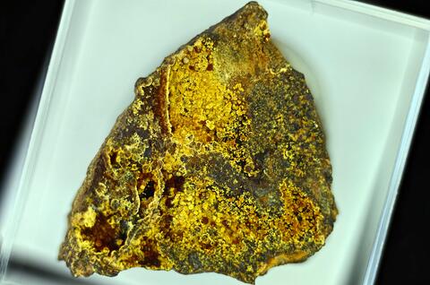 Mineral Images Only: Cacoxenite