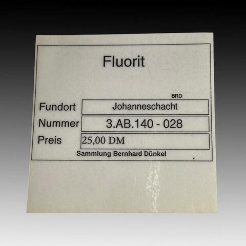 Label Images - only: Fluorite