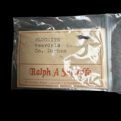 Label Images - only: Fluorite