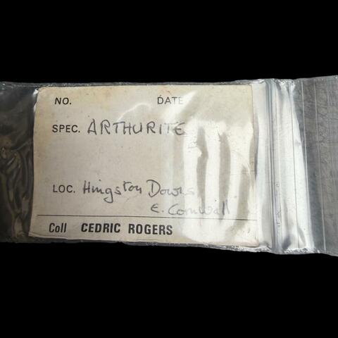 Label Images - only: Arthurite