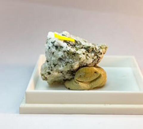 Label Images - only: Mixed Minerals