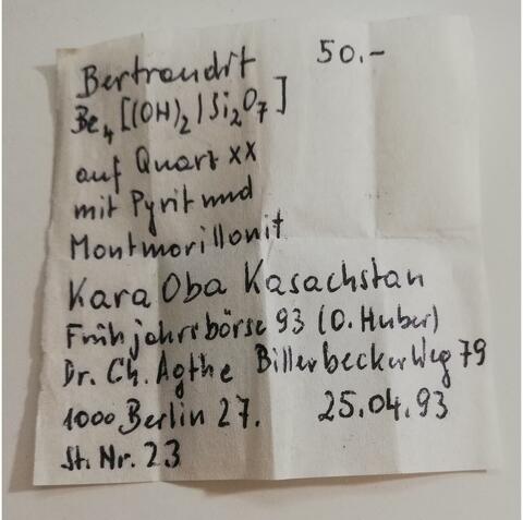 Label Images - only: Bertrandite & Fluorite On Smoky Quartz