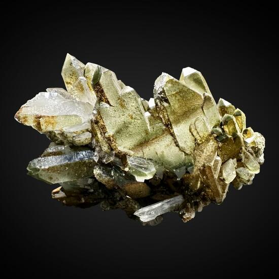 Faden Quartz With Chlorite Inclusions