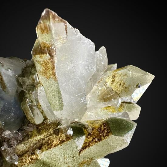 Faden Quartz With Chlorite Inclusions