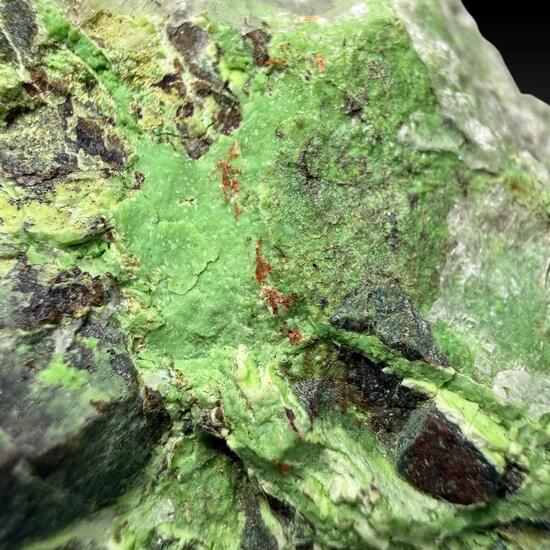 Gillardite & Gaspéite