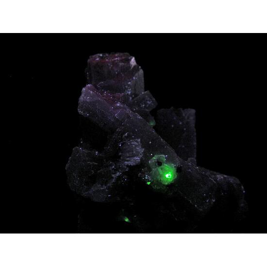 Natrolite Chamosite & Willemite