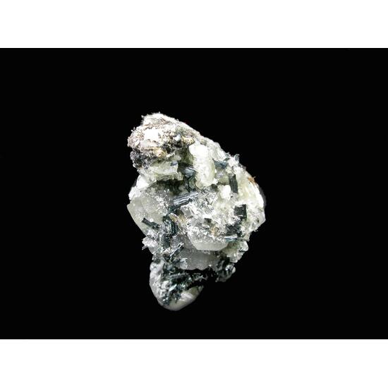 Haineaultite & Monteregianite-(Y)