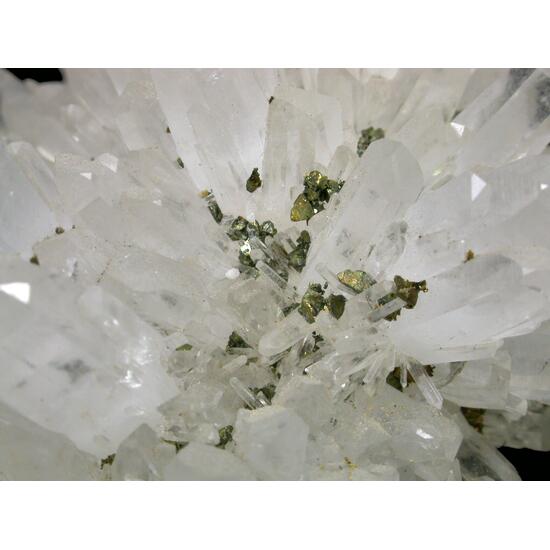 Quartz & Chalcopyrite