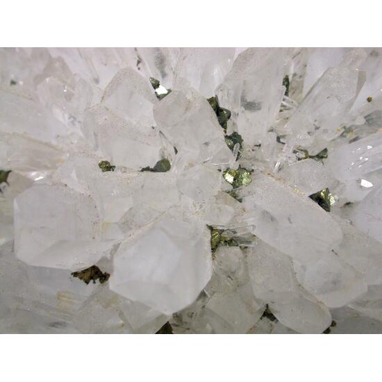 Quartz & Chalcopyrite