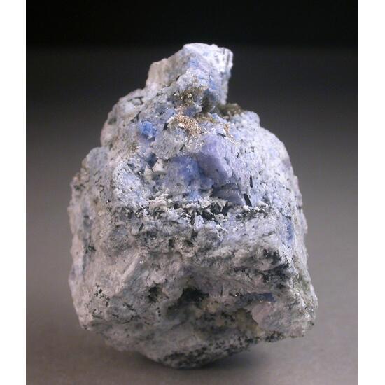 Carletonite Richterite Tainiolite Narsarsukite & Calcite