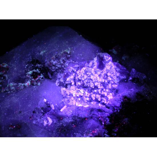 Analcime & Gonnardite