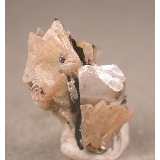 Genthelvite