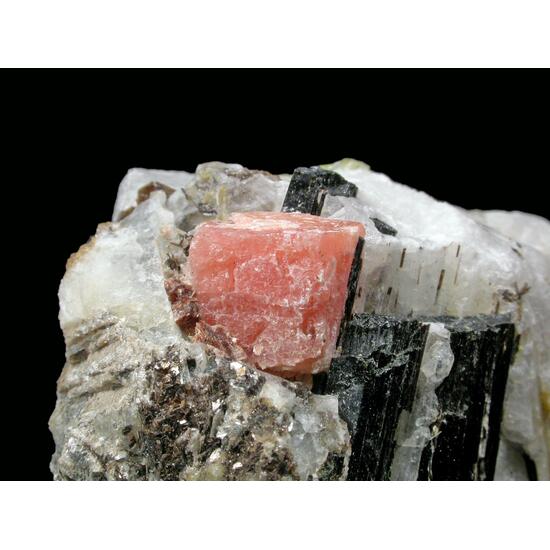Genthelvite & Sérandite