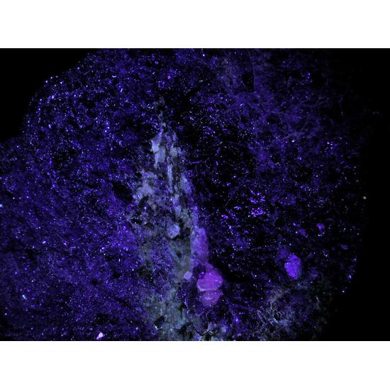 Gittinsite Vlasovite & Eudialyte