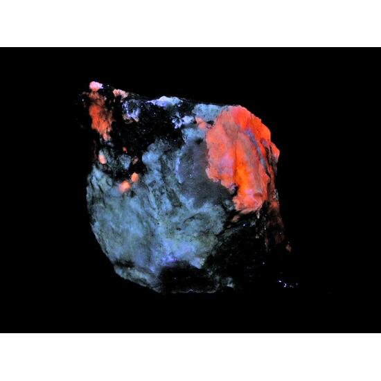 Tugtupite & Polylithionite