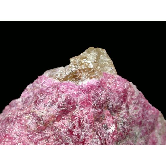 Gittinsite Vlasovite & Eudialyte