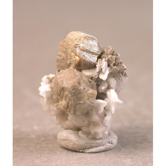 Charleshatchettite & Donnayite-(Y)