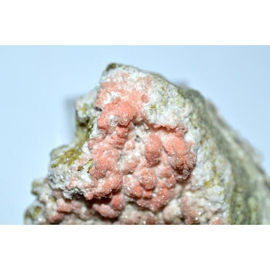 Shijiangshanite Garnet & Hydroxyapophyllite-(K)