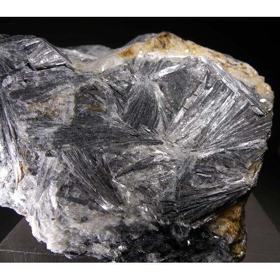 Kyanite Var Rhätizite