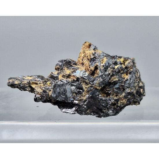 Peretaite Klebelsbergite & Stibnite