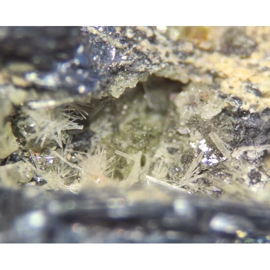 Peretaite Klebelsbergite & Stibnite