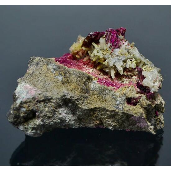 Erythrite