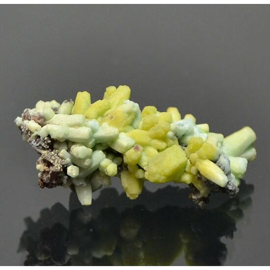 Plumbogummite