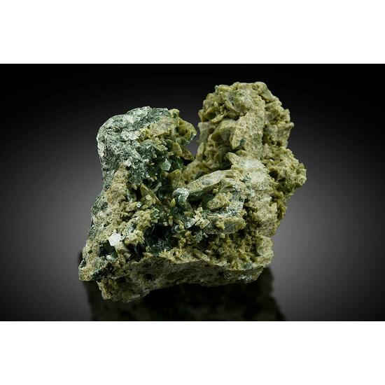 Augite Var Fassaite With Clintonite