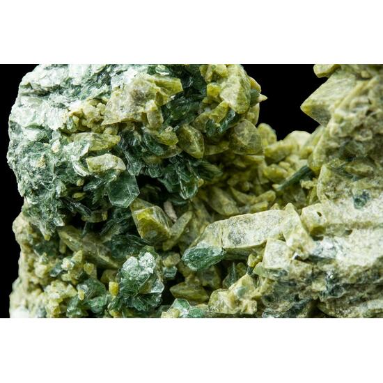 Augite Var Fassaite With Clintonite