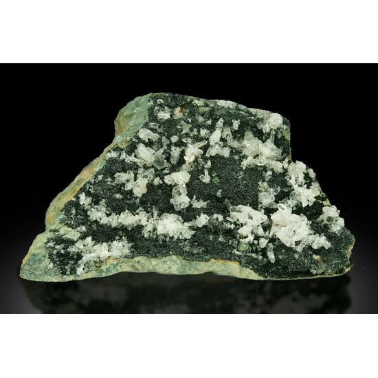 Quartz On Clinochlore