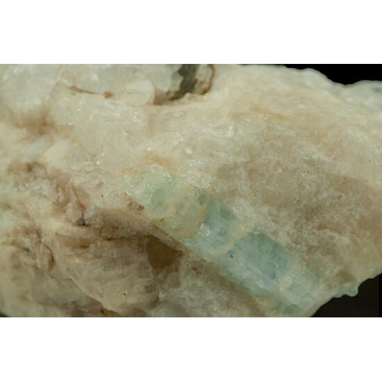 Beryl Var Aquamarine & Clintonite