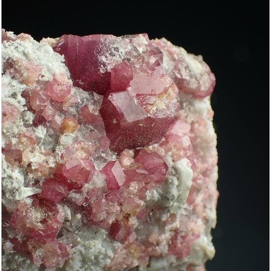 Garnet Var Rosolite