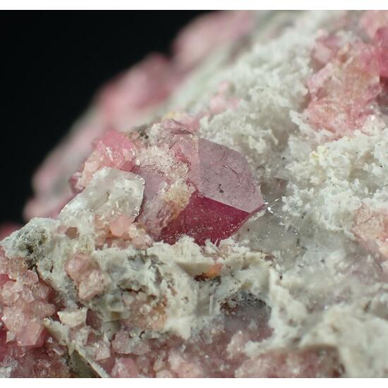 Garnet Var Rosolite