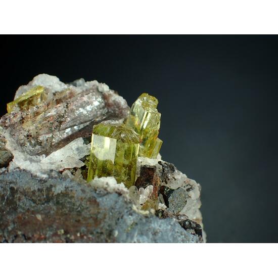 Fluorapatite