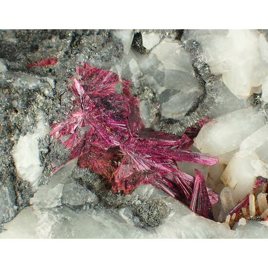 Erythrite