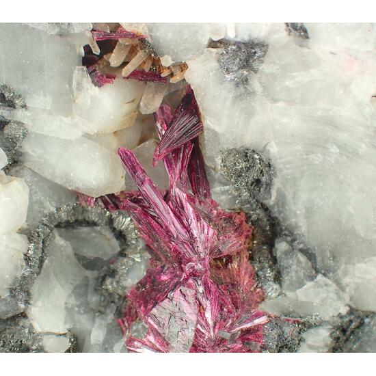 Erythrite