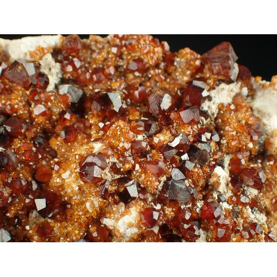 Garnet Var Spessartine