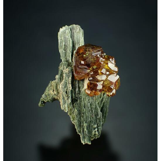 Andradite & Actinolite