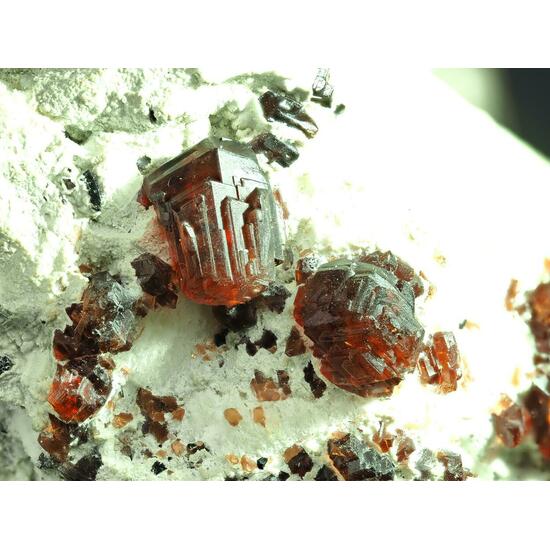 Garnet Var Spessartine