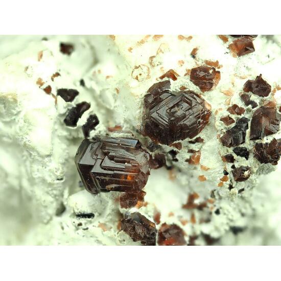 Garnet Var Spessartine
