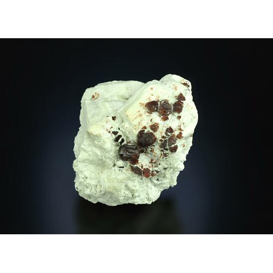 Garnet Var Spessartine