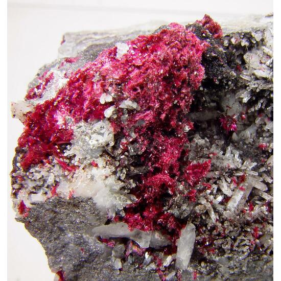 Erythrite