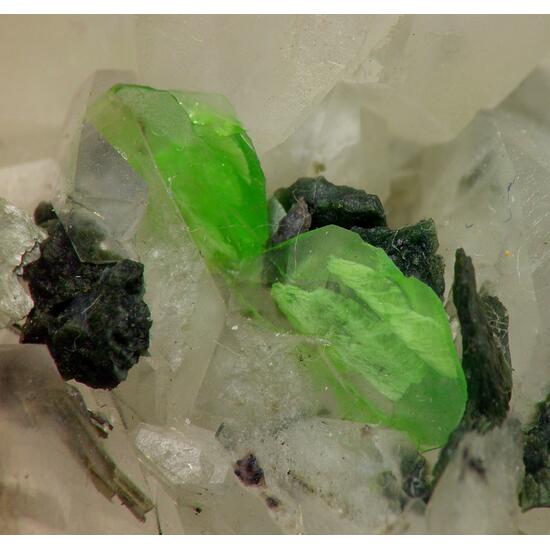Millerite & Titanite