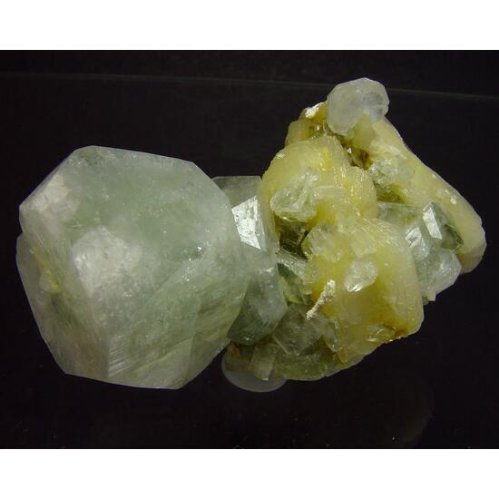 Fluorapophyllite-(K)