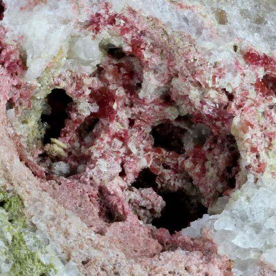 Clinozoisite Var Thulite